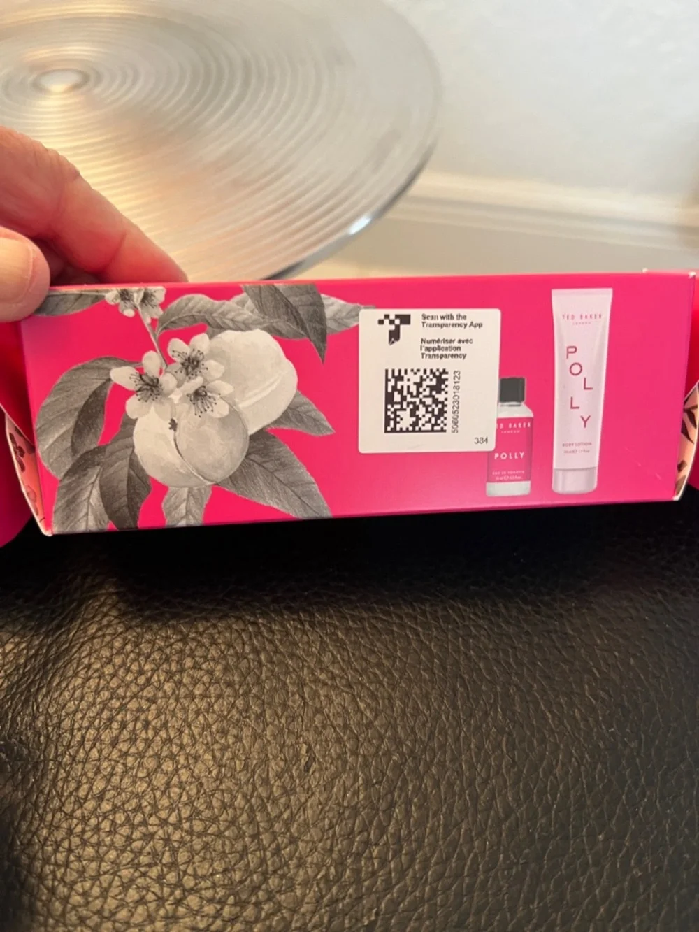 TED BAKER NWT LONDON POLLY GIFT SET.